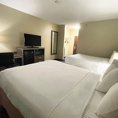 Hotel Super 8 By Wyndham St Charles Saint Charles Exteriér fotografie