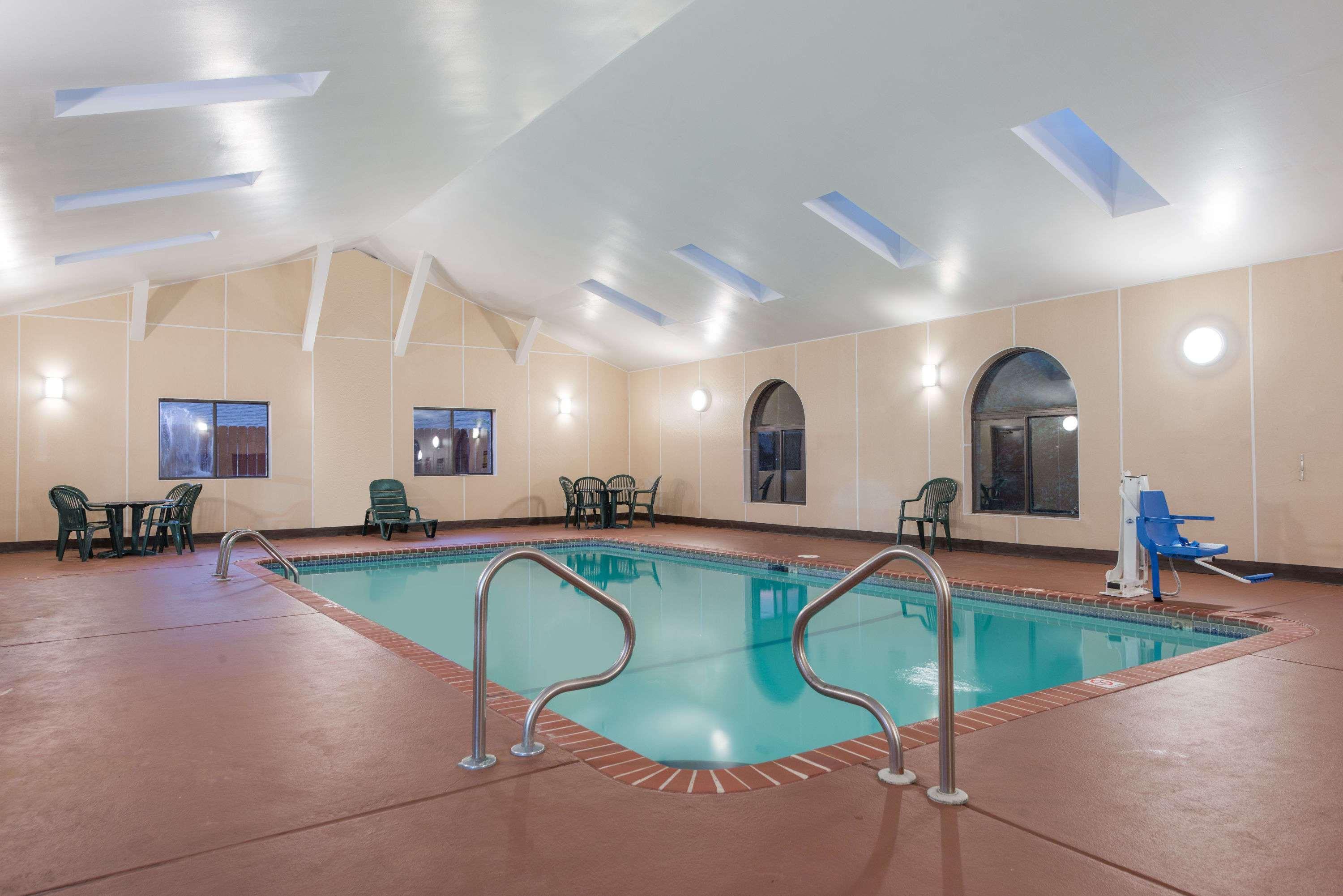 Hotel Super 8 By Wyndham St Charles Saint Charles Exteriér fotografie